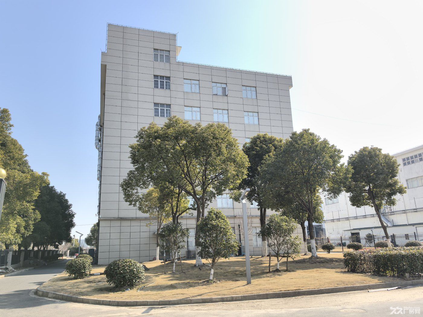 上海独栋独院厂房出租