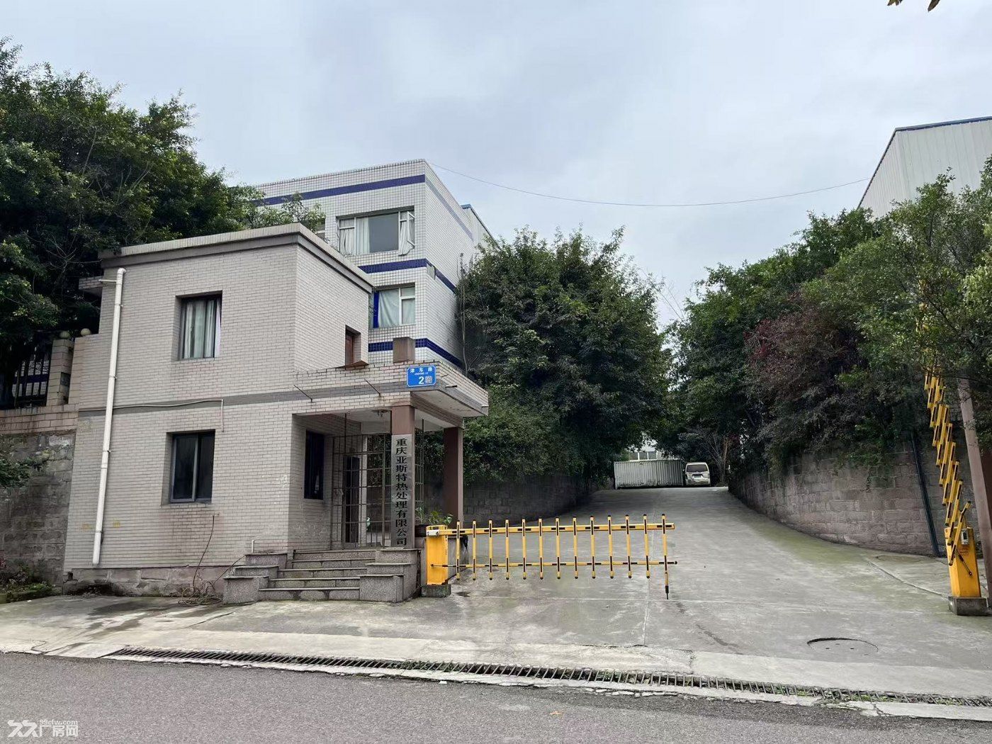 鱼洞附近江津区珞璜工业园B区独门独院标准厂房仓库出租 - 6