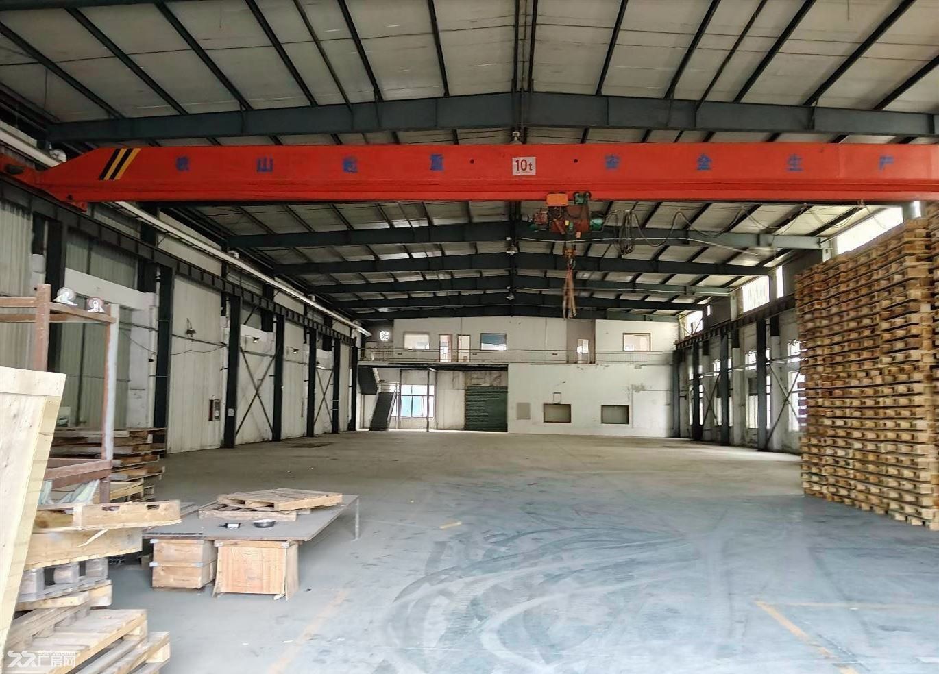 青浦工业区独栋单层带航车厂房1100平,场地宽敞,有空地 - 6