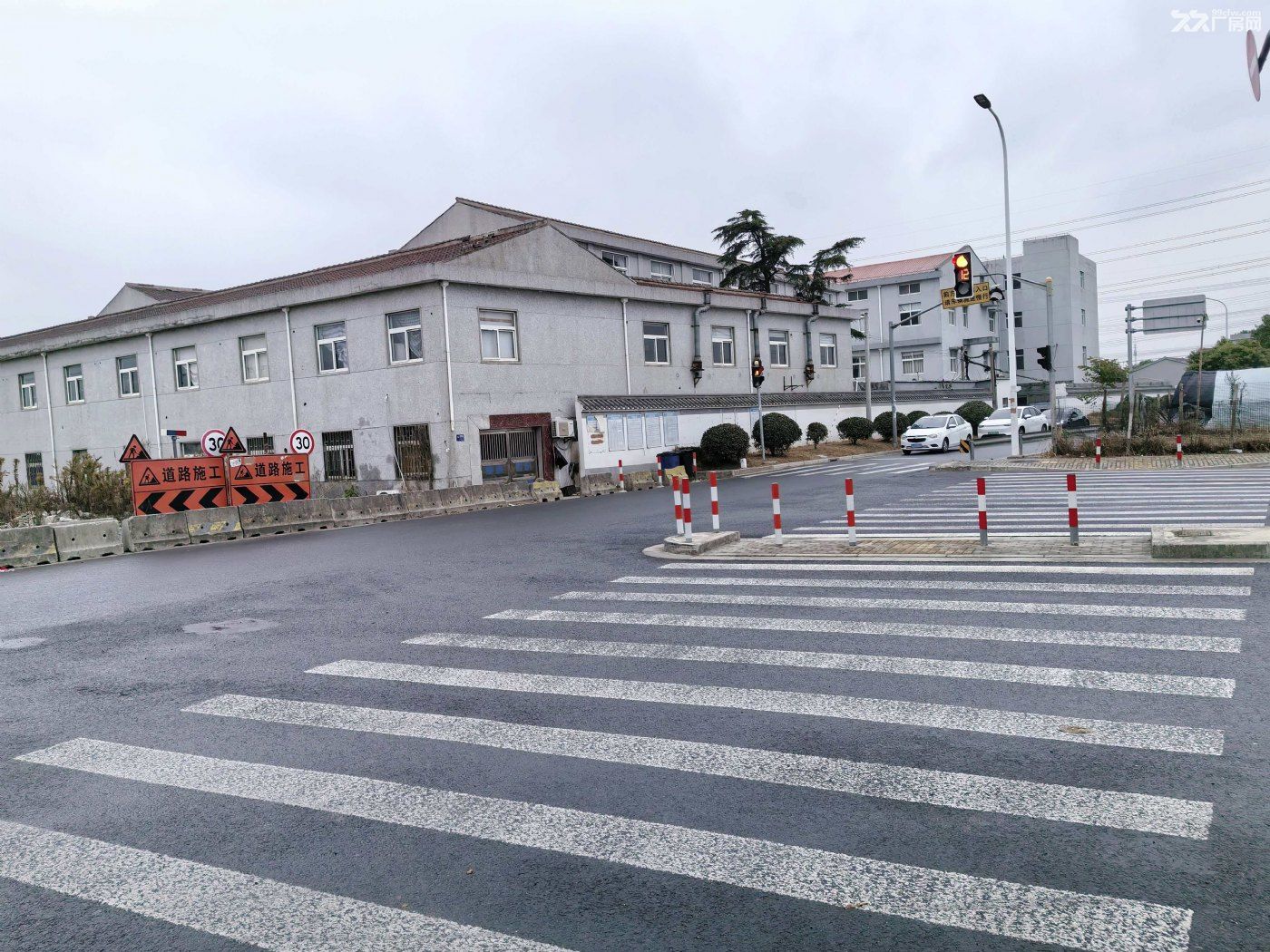 下沙路与航都路交叉口8000㎡ 厂房出租 可分租 - 3