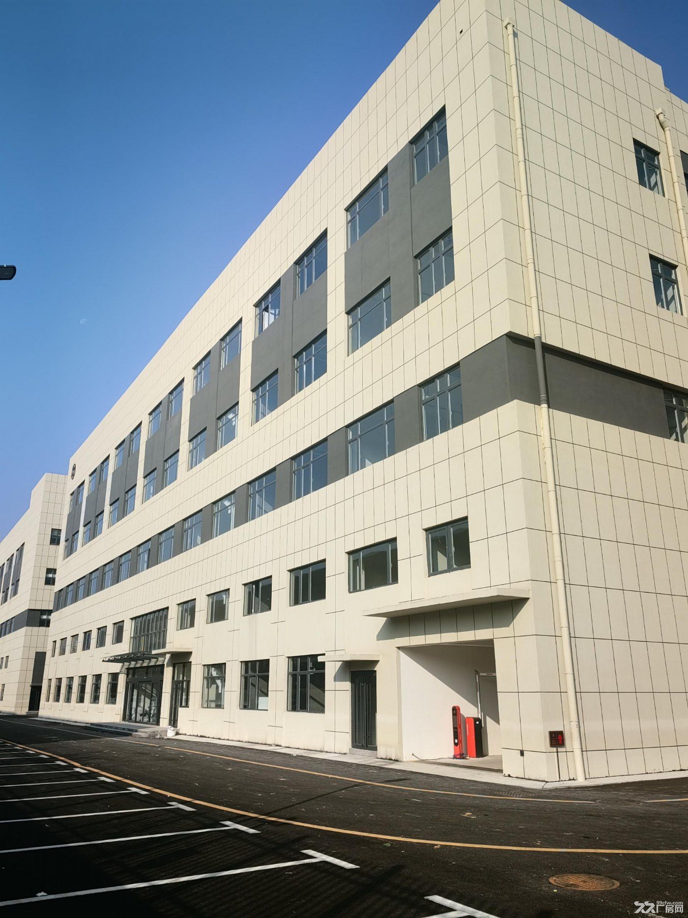 黄岛红石崖中德生态园厂房出租