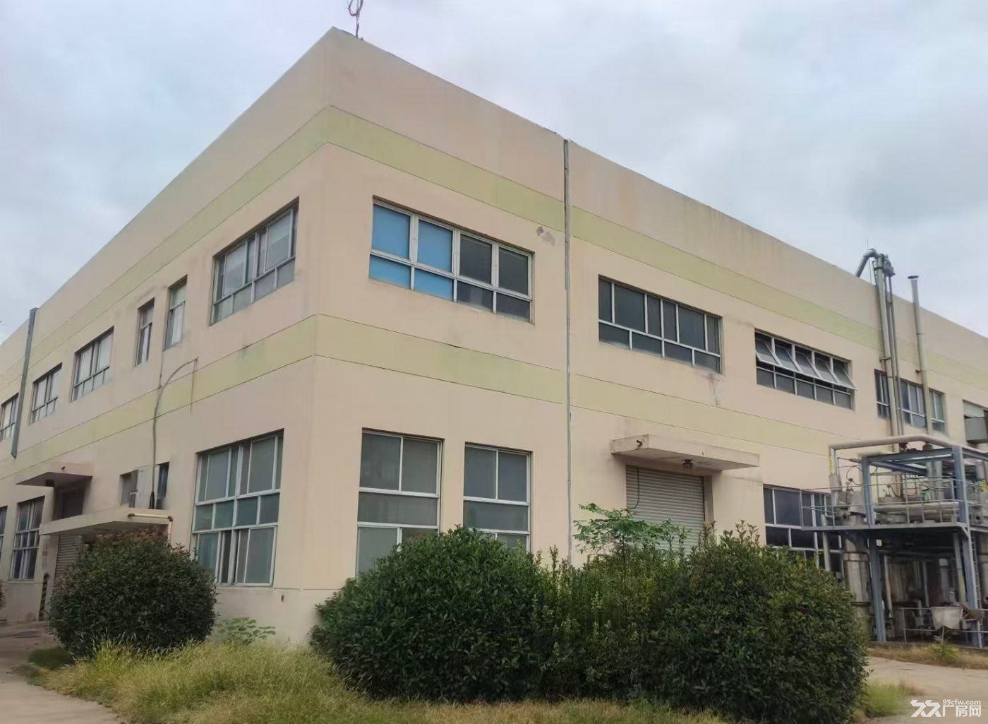 金山工业区15500平单层厂房出租，可分租