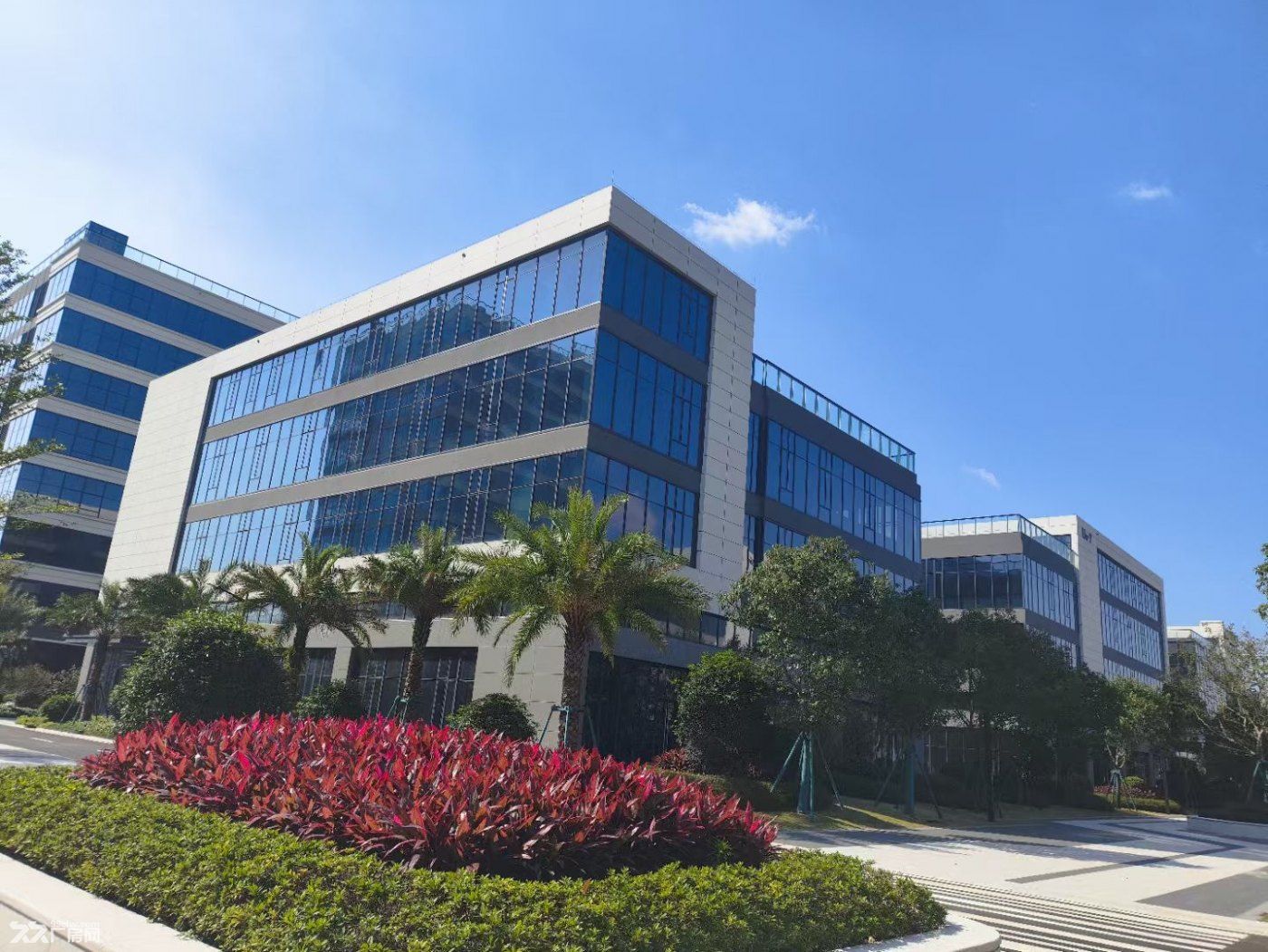 福州长乐滨海新区厂房招商(可更改建筑使用功能，教育，培训，医院，总部办公) - 2