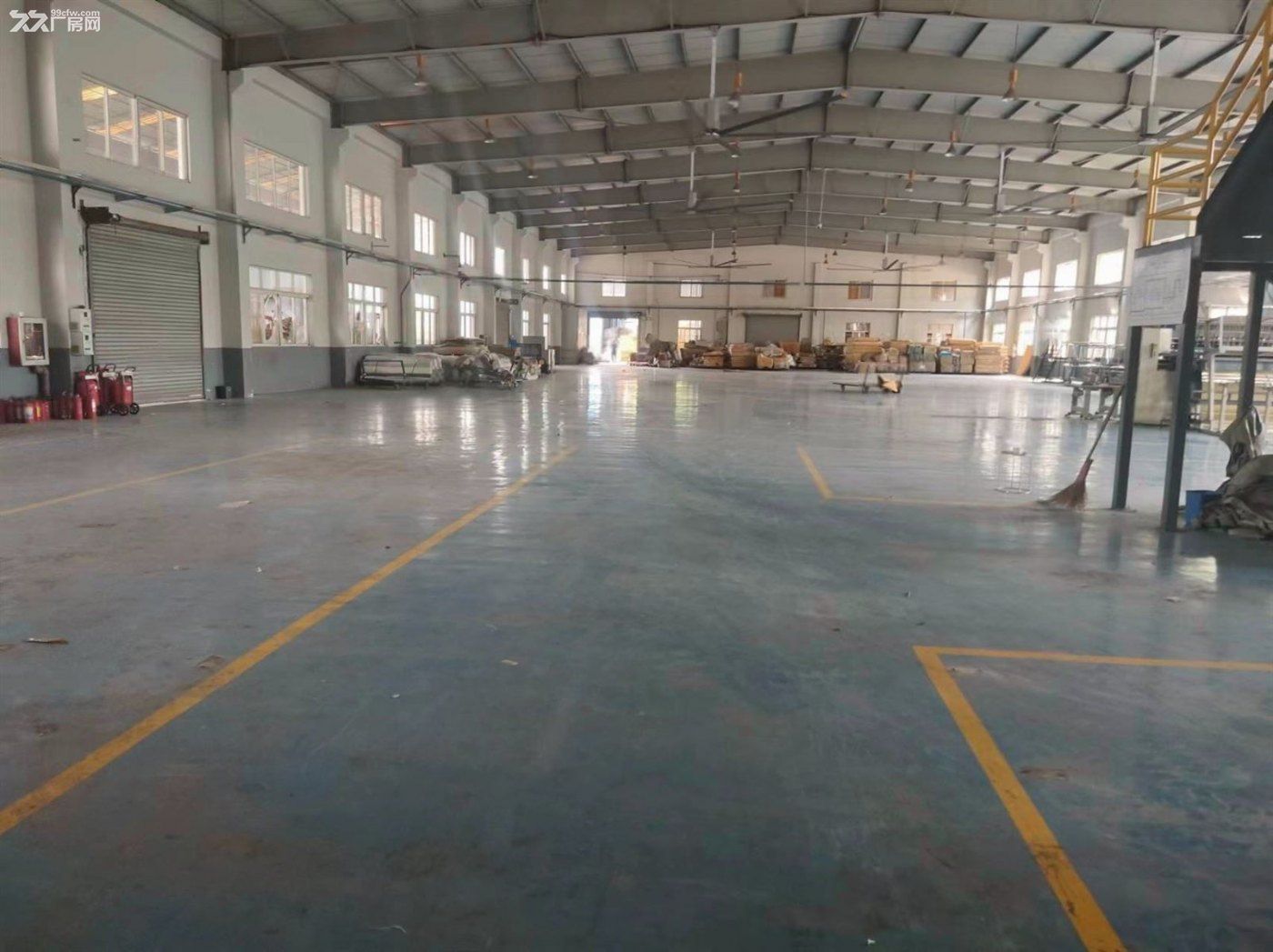 房东直租:外冈新出独门独院2800,一房东,单层火车头,空地大