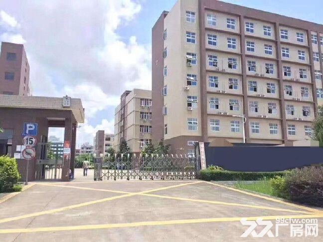 龙华大浪高新科技园原房东独栋厂房12500平，可分租，空地大，交通便利