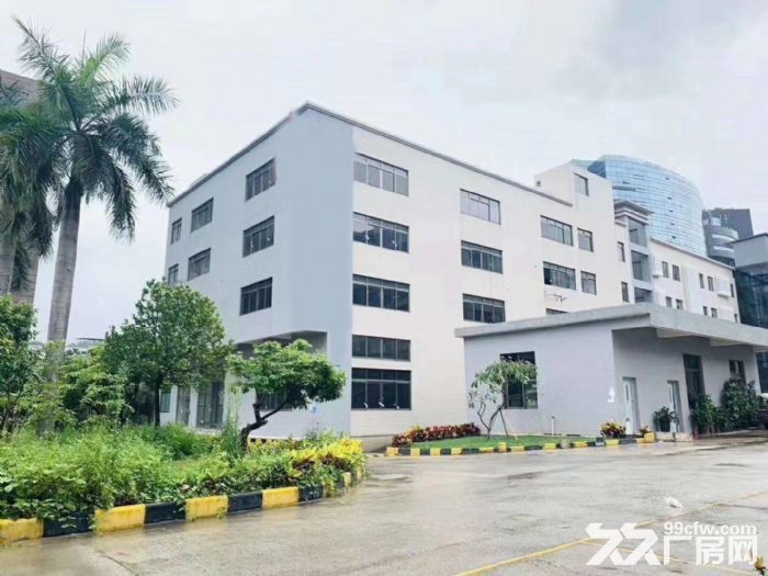 番禺区南村工业园区，独门独院3800方，可分租，形象好，23元/平