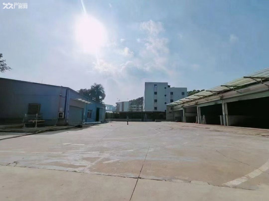 宝安石岩水田红本独门独院8000平厂房直租