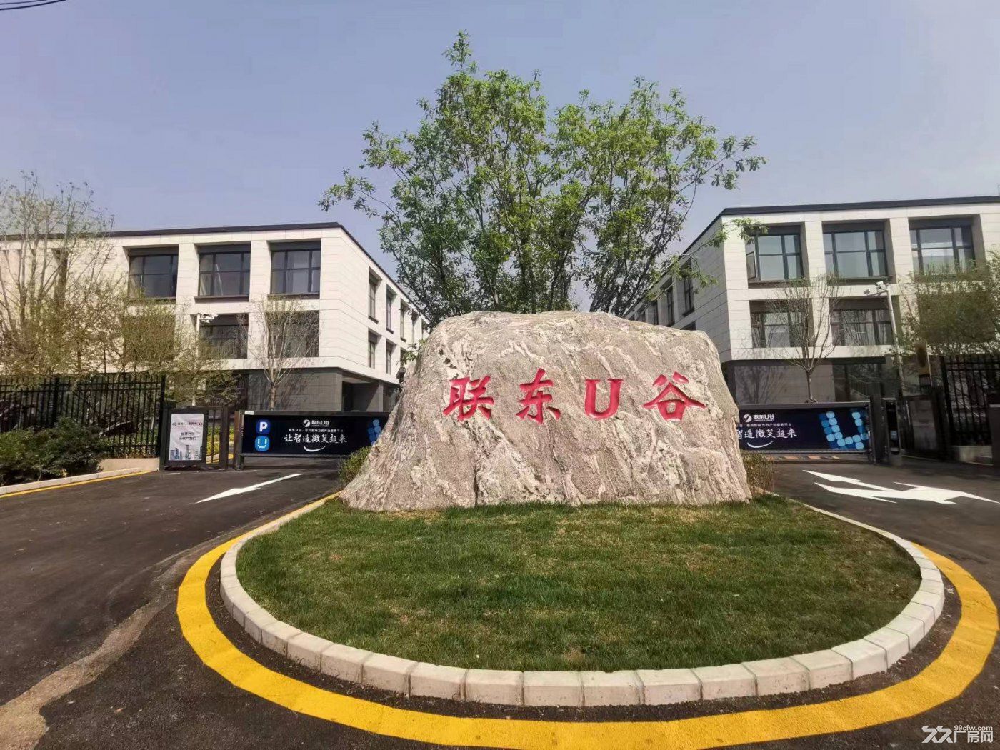 北京平谷独栋厂房出租出售正规园区可环评注册两层三层结构