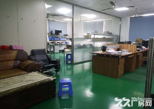 西乡固戍大门附近 新出楼上整层1680平厂房出租 空地大 电按需 - 2