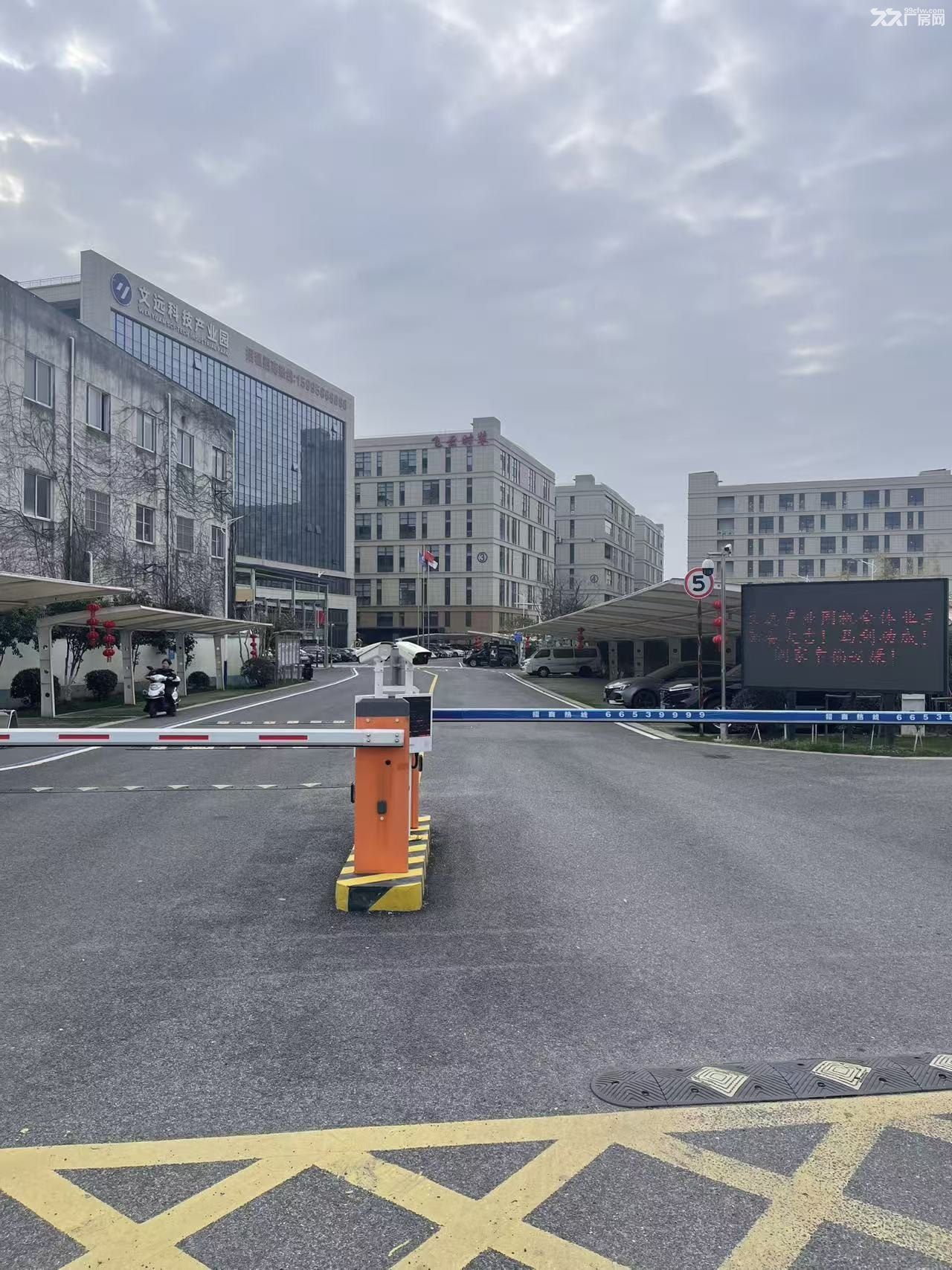 吴中开发区-700平楼上小面积-老板直租-跳楼价