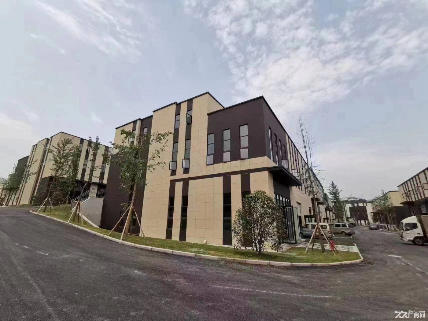 江津德感金科 城独栋标准厂房仓库超低价出租