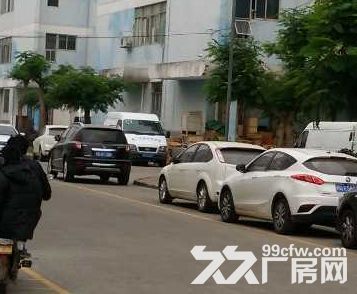 高崎工业园区3F、4F 各1000来出租