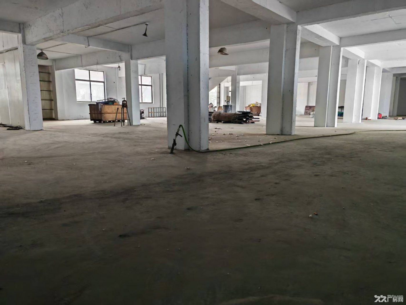 泰州市高港区许庄工业区二层厂房1500平方出租