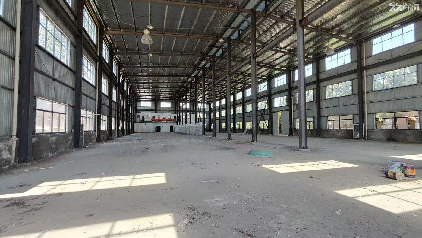 独门独院 有停车区域 6500方钢构厂房出租 - 3