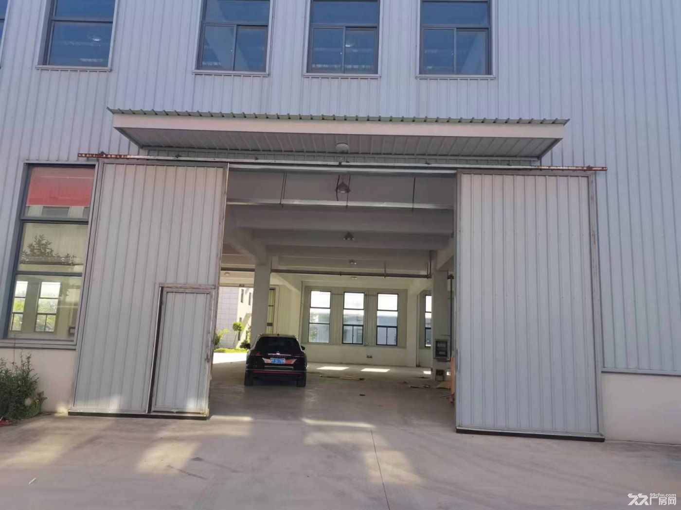 合肥市区厂房，土地出售，整体转让，手续齐全，厂房可分割出售价格可谈