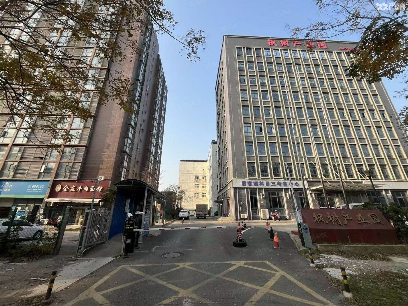 沌口东风大道优惠厂房出租一楼300平小面积，交通便利，配套齐全