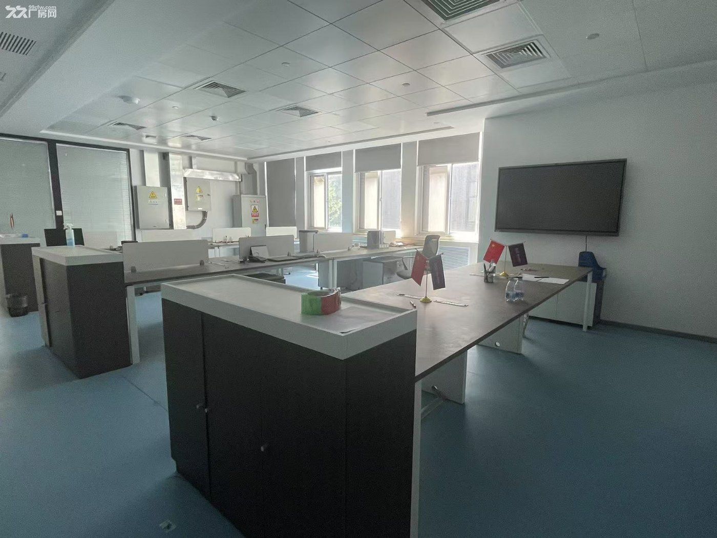 PCR实验室 医学检测 设备齐全 洁净间 精装修 拎包入住 基地 - 3