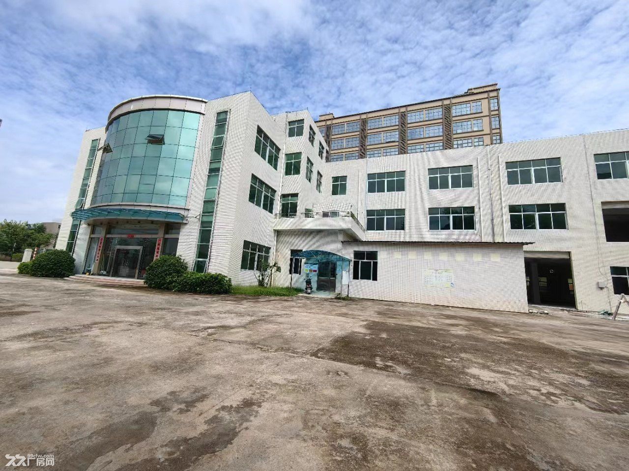 惠州江北中心区大路边独门独院1万1千平 原房东 - 2