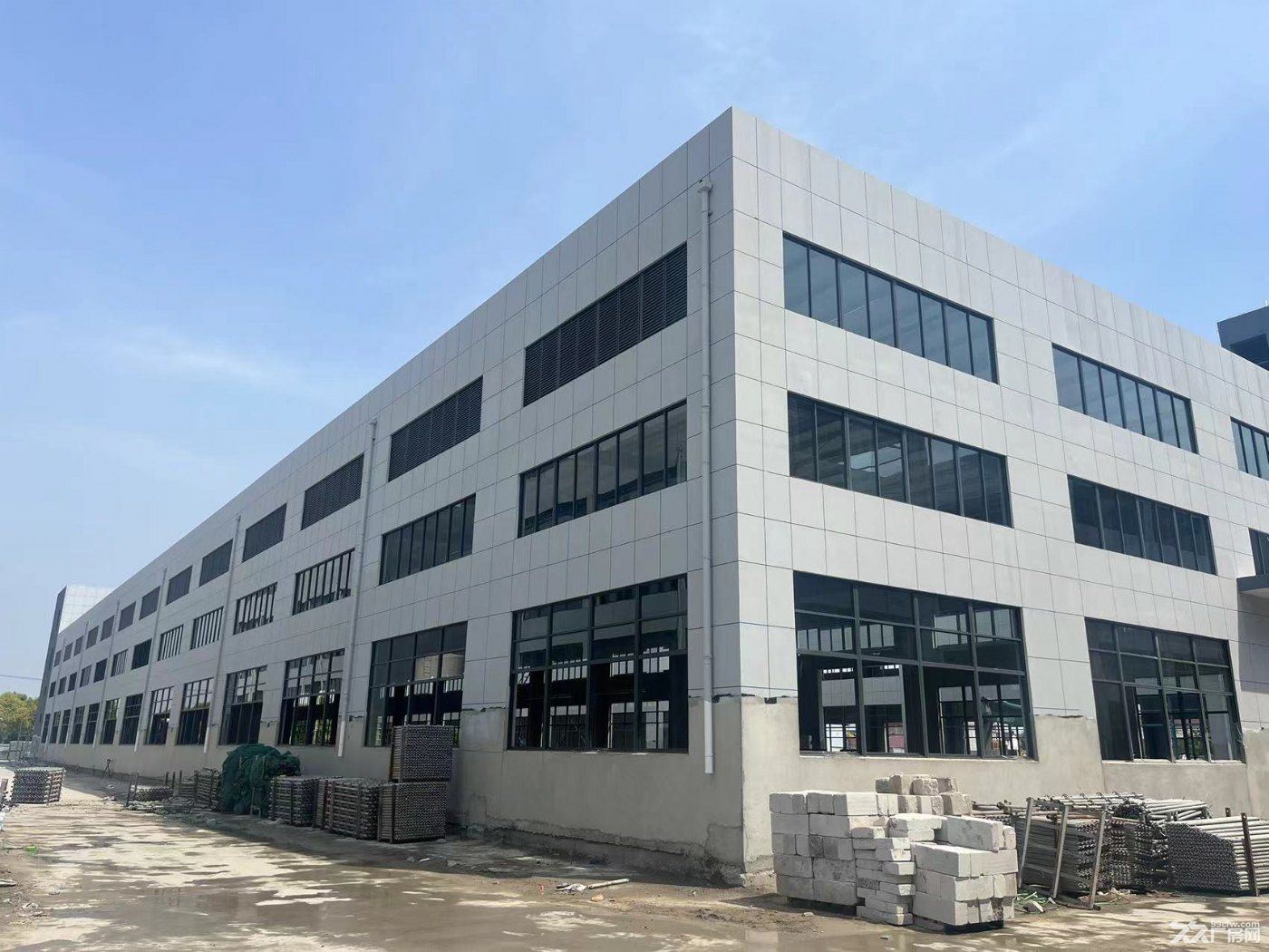 单层厂房出售 独门独院 交通便捷 50年产权 - 4