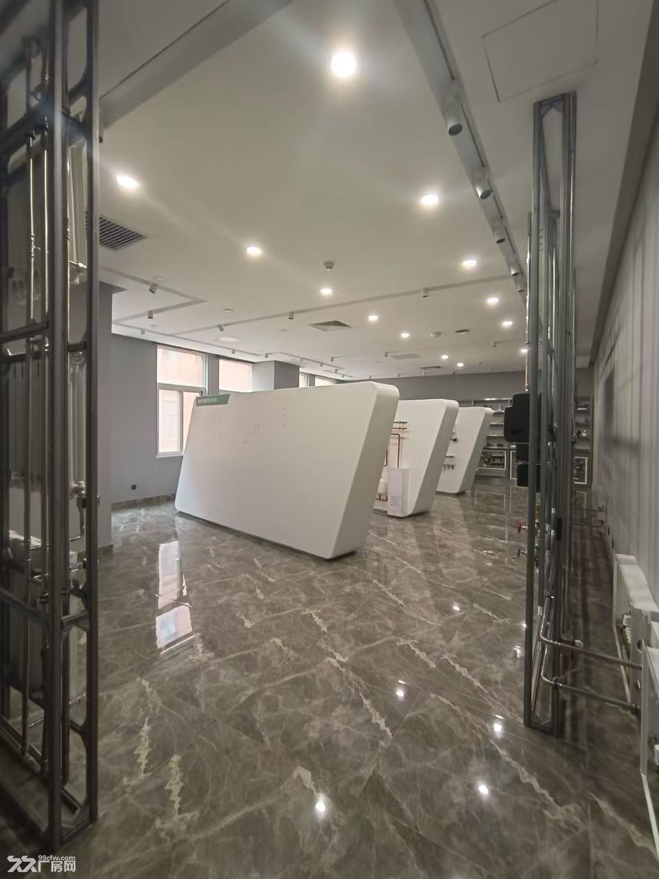 大兴长子营 正规工业园 565平 精装 办公展示生产研发均可 - 5