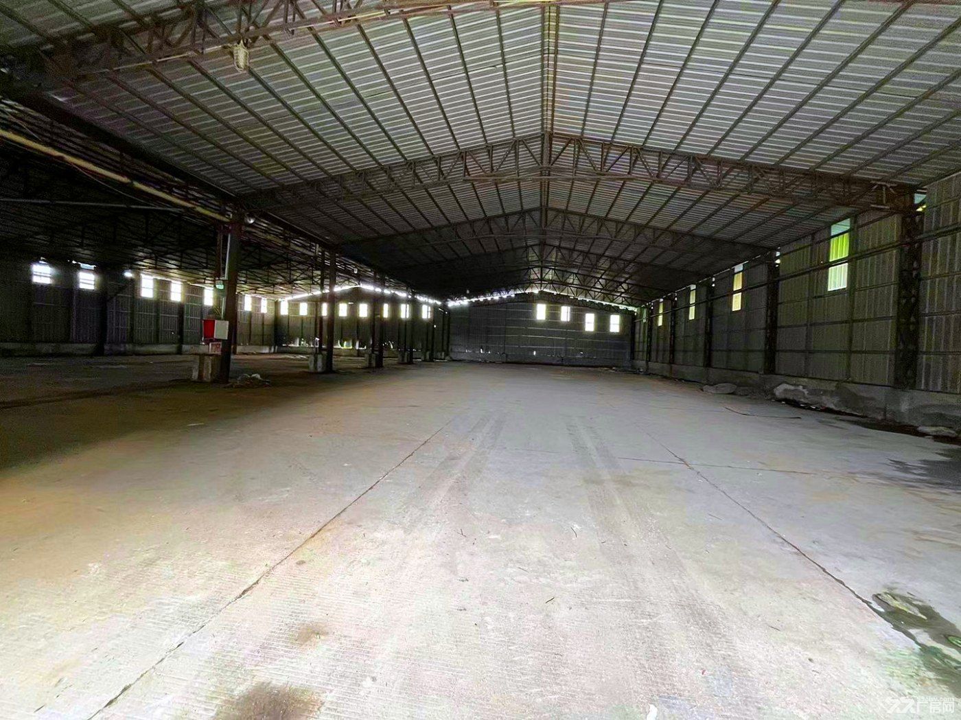 从化区鳌头附近77亩工业用地3万平方厂房整体转让 - 2
