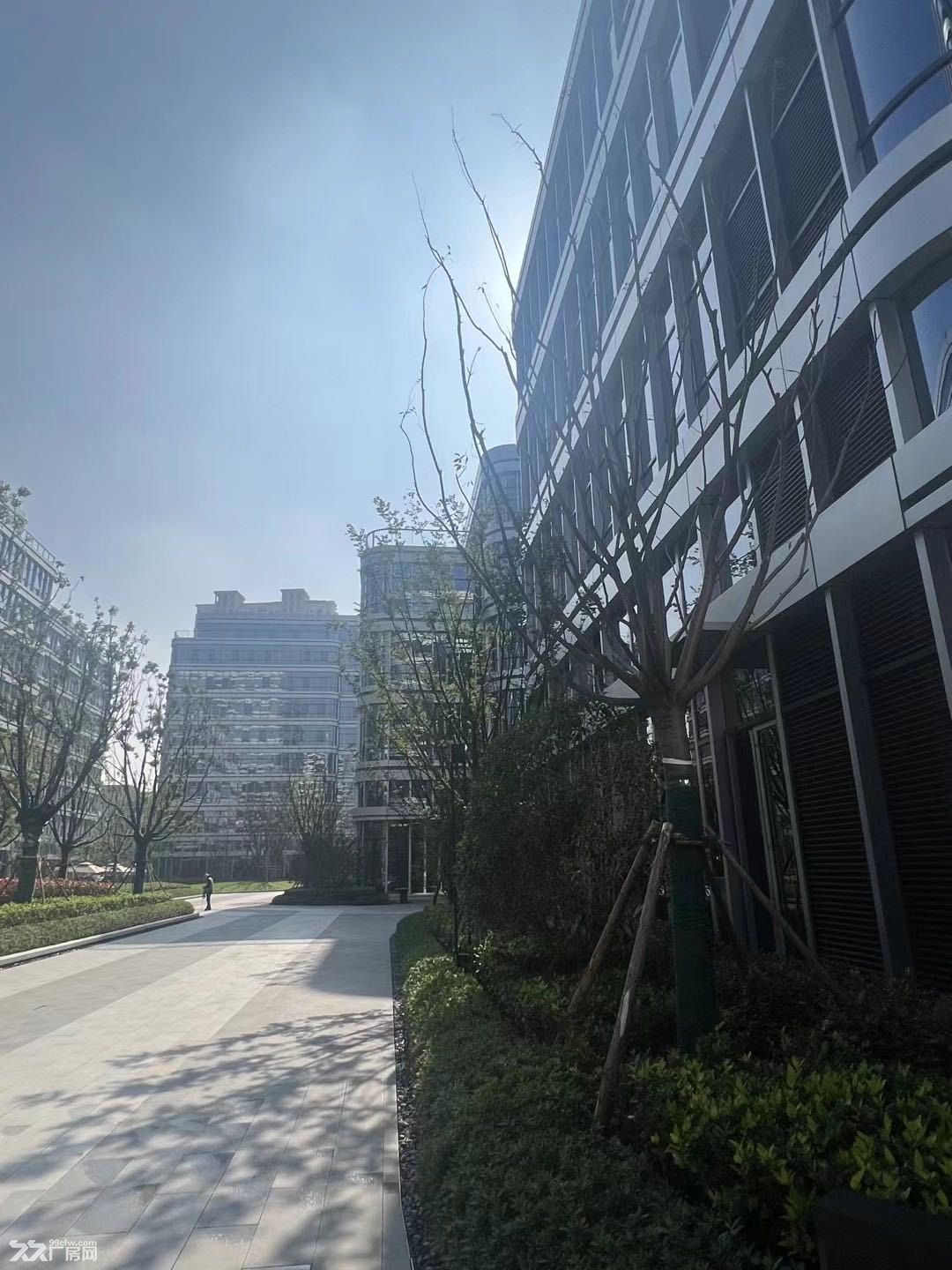 (出售)姑苏公园里现房企业独栋,地铁口800米,赠送超大露台可办公,研发,轻生产 - 2