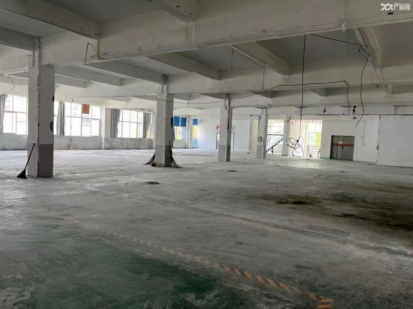 北碚蔡家盈田园区地坪漆厂房仓库出租 - 2