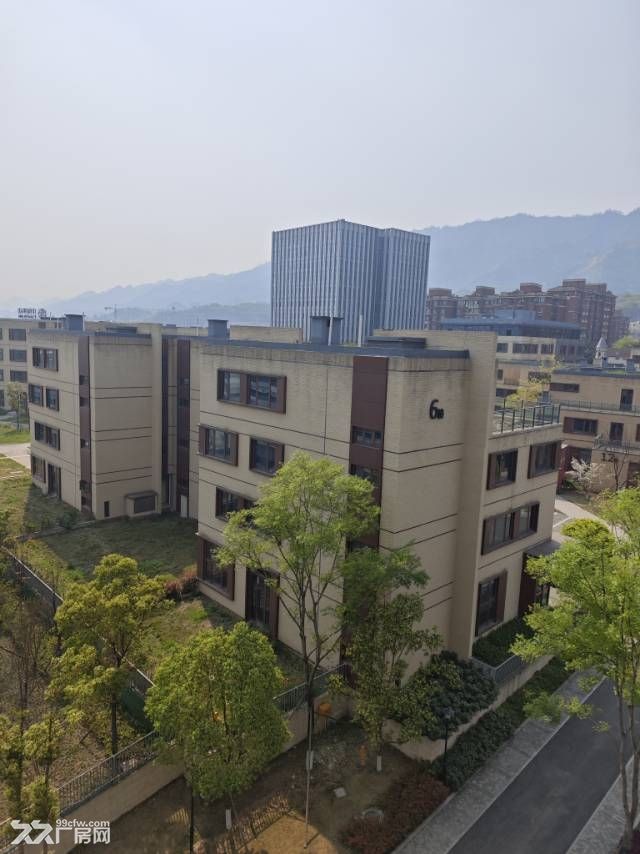 歇马街道标准厂房1500-6100㎡电力充沛可办营业执照