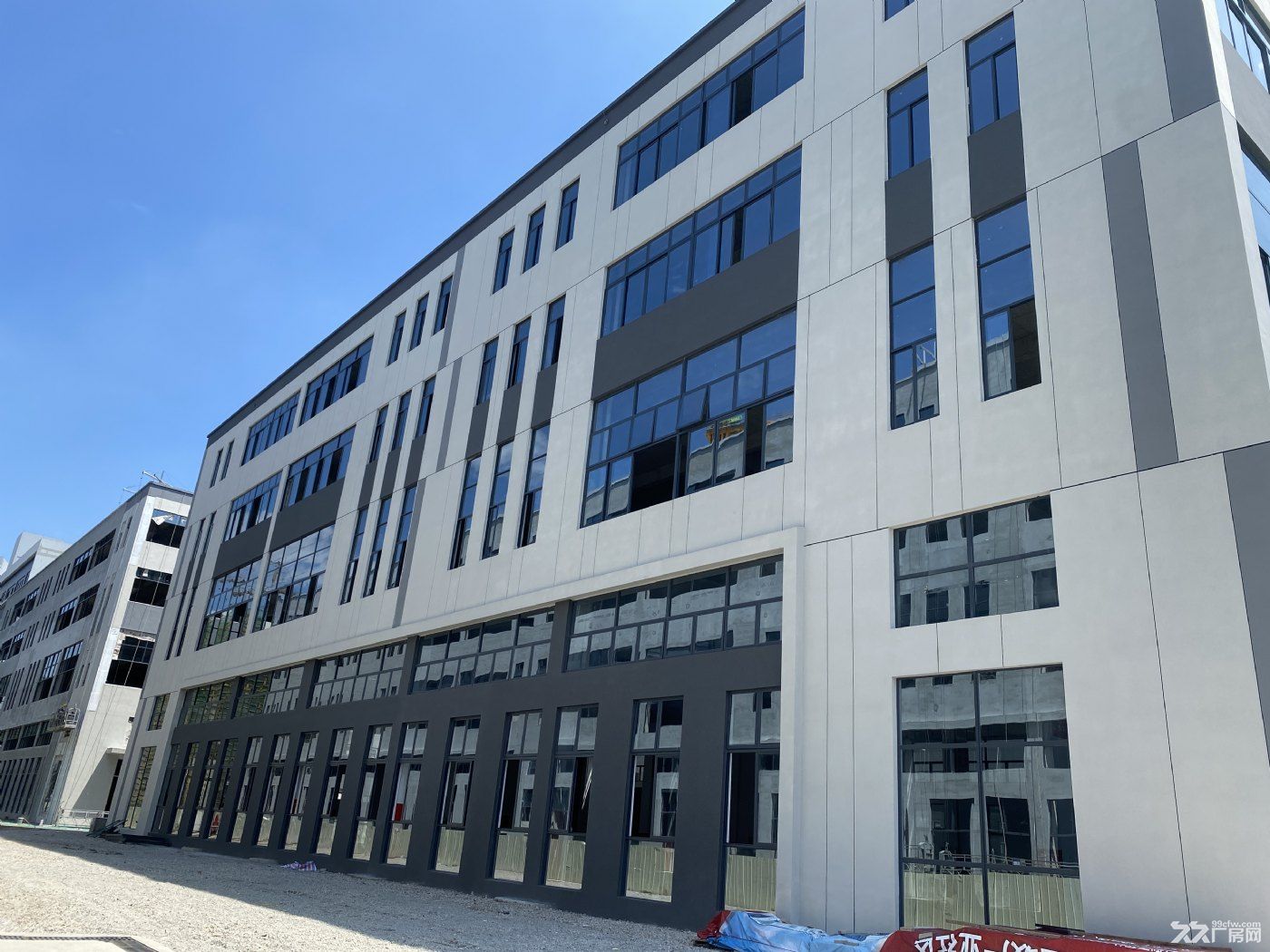 智荟港顺德智造园 广东省佛山市顺德区勒流街道150000㎡ 厂房租售层高7.9米 - 2