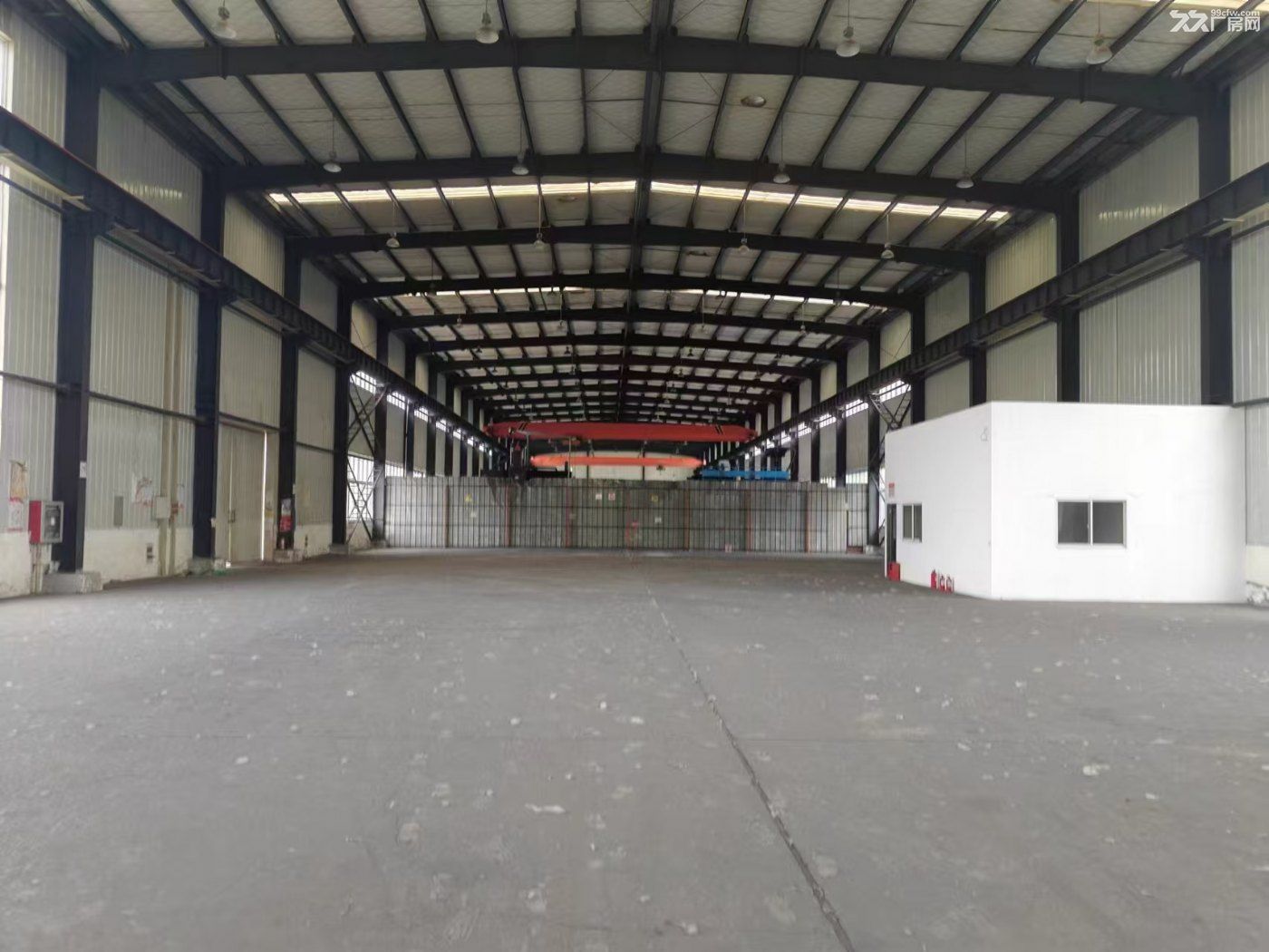 六合龙池新浦六路附近1000平厂房仓库，价格可以谈，大车方便进出，租赁面积可以调 - 3