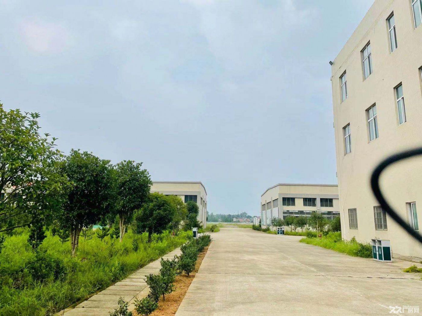 价格实惠、可直接办公生产 - 4