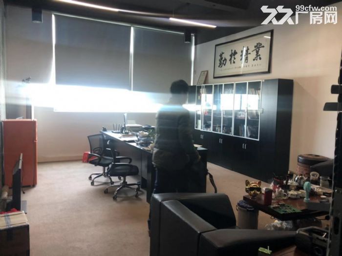 福永沿江高速附近新出楼上1250平精装修厂房转让，现成拉线，无转让费 - 7