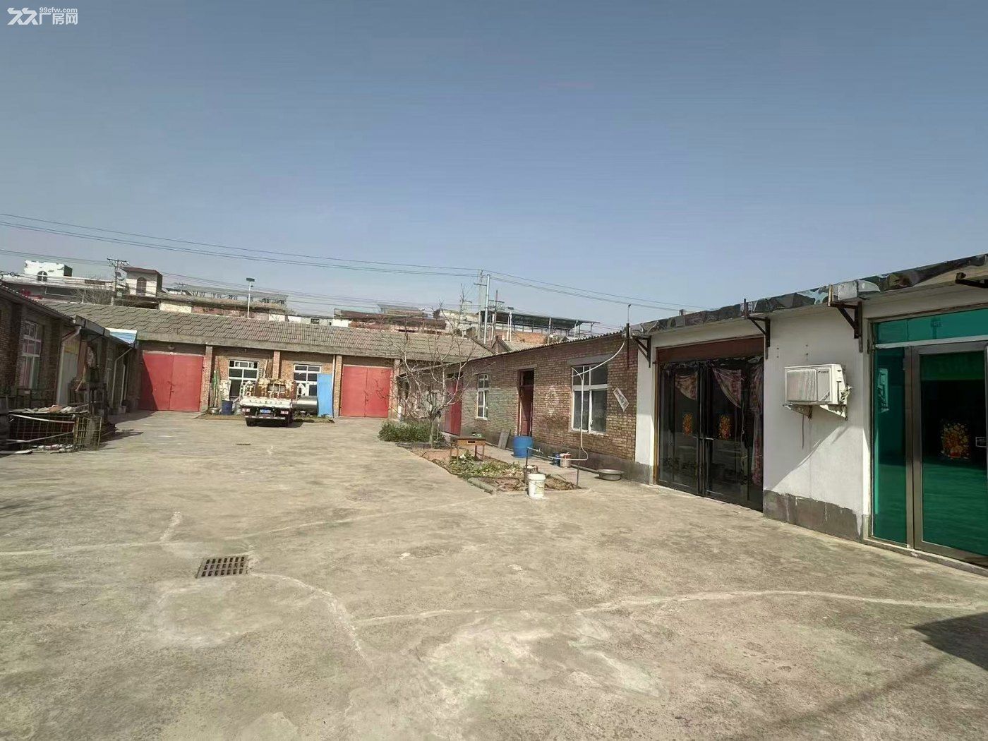 个人厂房出租,占地3400平方 使用2400 - 3