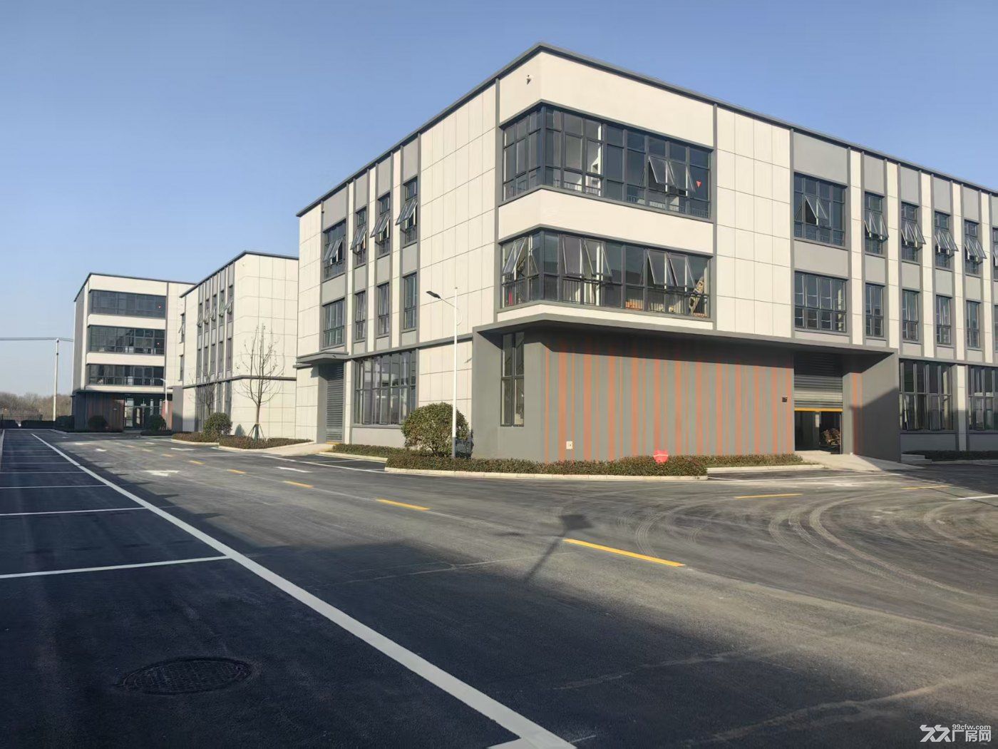 到仙林大学城15分钟，单价两千多起步的独栋厂房，产权分割到户 - 4