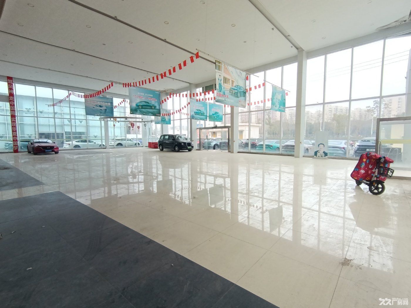 浦东,沿沪南公路主干道,层高8米,展示面30米4S店招租,支持喷漆环评 - 3