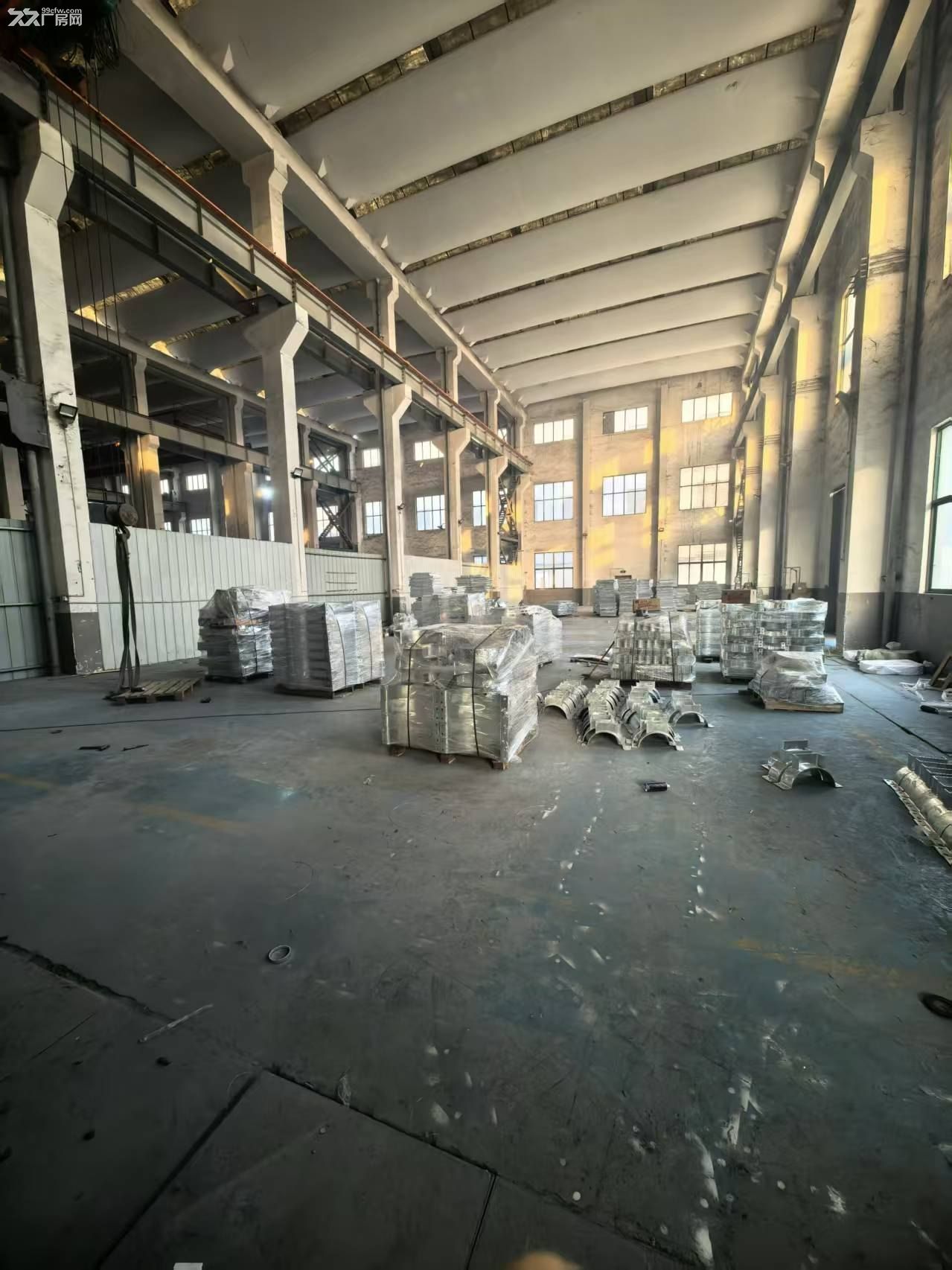 峭岐工业园区548.5平车间带453.6平方空地带行车厂房出租 - 2