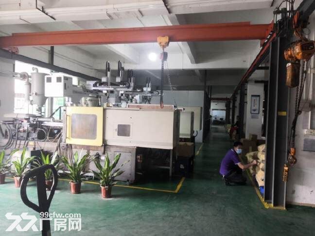 龙岗同乐地铁口原房东厂房1100平，带装修，交通方便，价格实惠 - 3