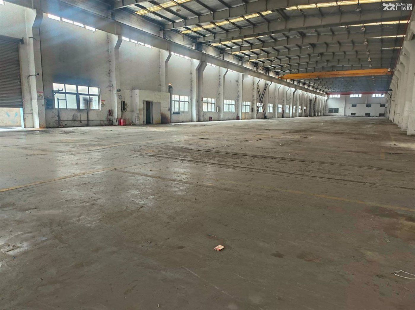 曹安公路新出原房东3000平标准火车头单层厂房价格便宜环境优 - 7