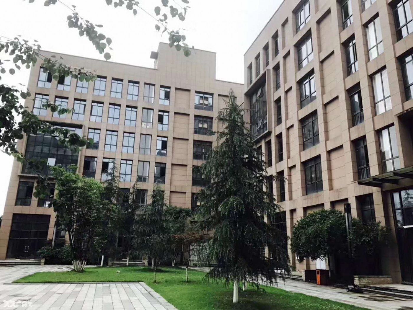 南岸区茶园东站附近独栋厂房出售 - 3