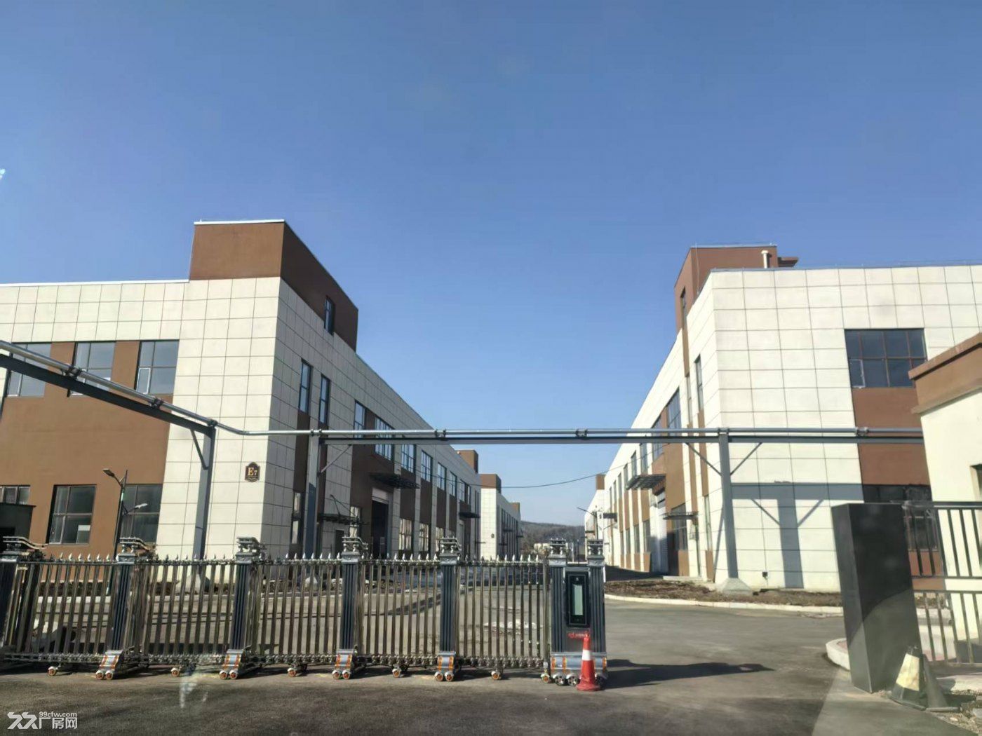 吉林柳河经济开发区标准化厂房出租 - 2