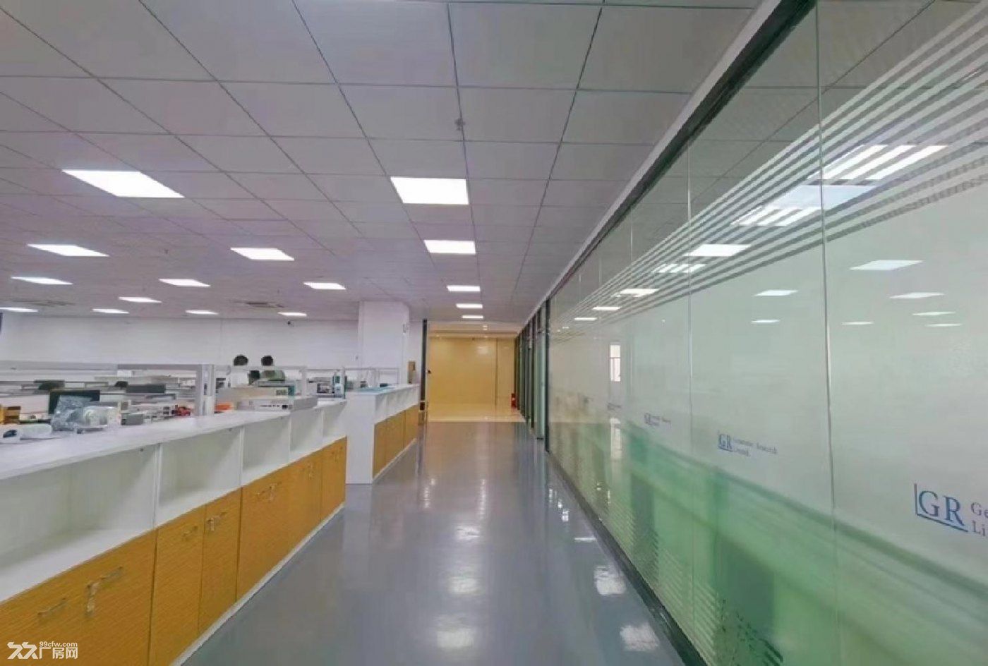 深圳沙井新桥楼上一整层2500平带豪华装修不需要转让费出租 - 8