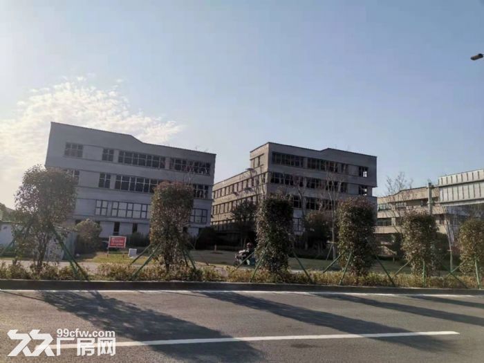 嘉兴市桐乡县稀缺厂房标准厂房上海周边2369平可注册可环评 - 4