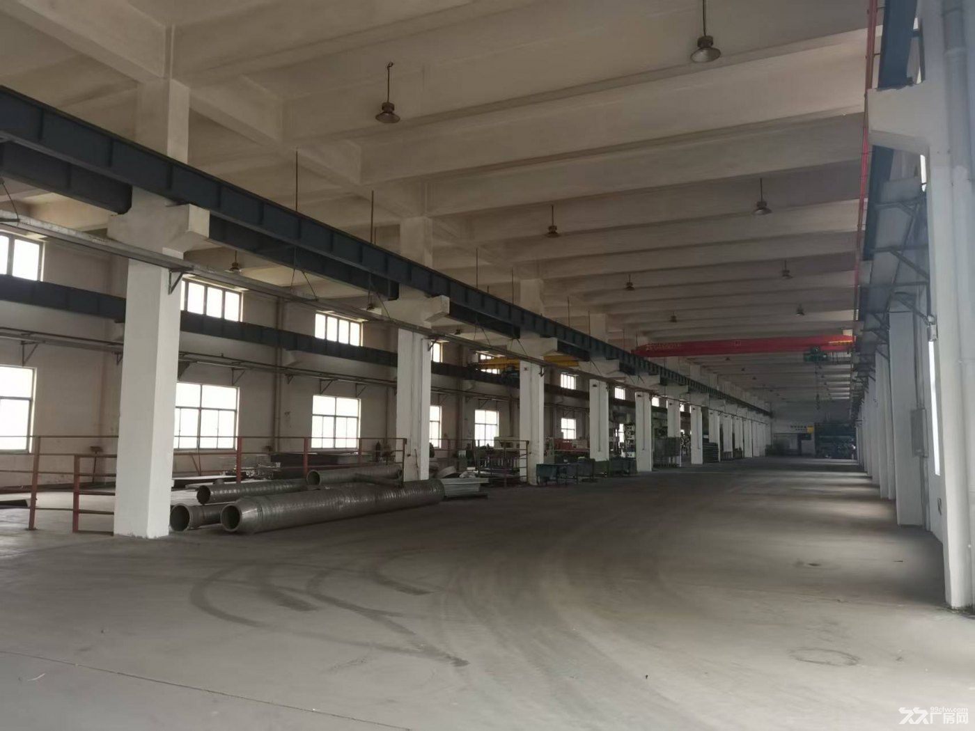 多栋厂房，面积可选，配套齐全，价格可协商