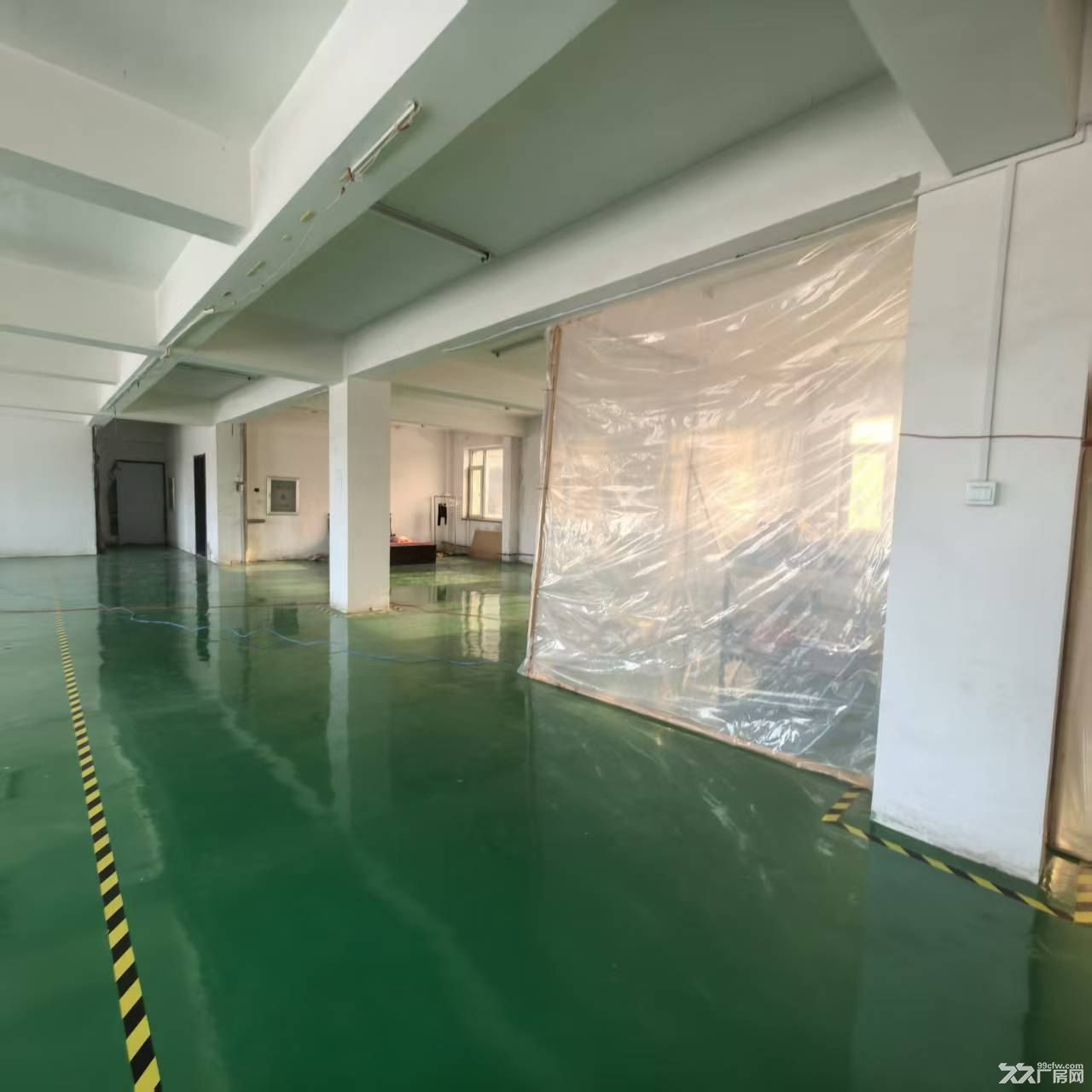 公司 北侧楼层出租 有地坪 - 2