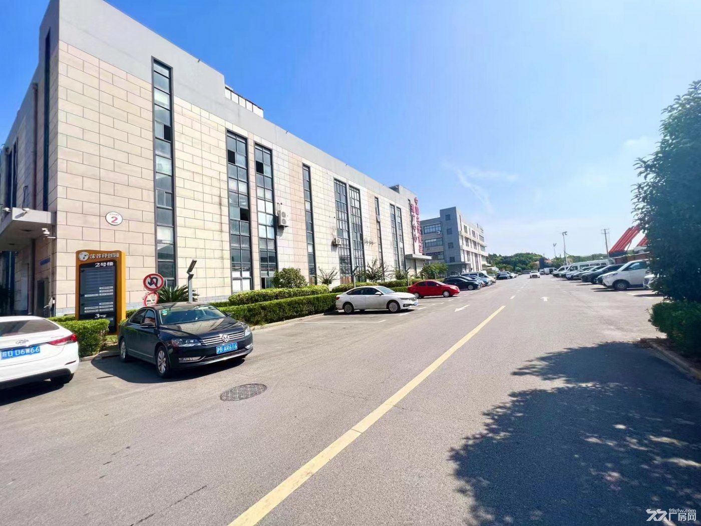 虹梅南路工业厂房对外出租800平米 - 6