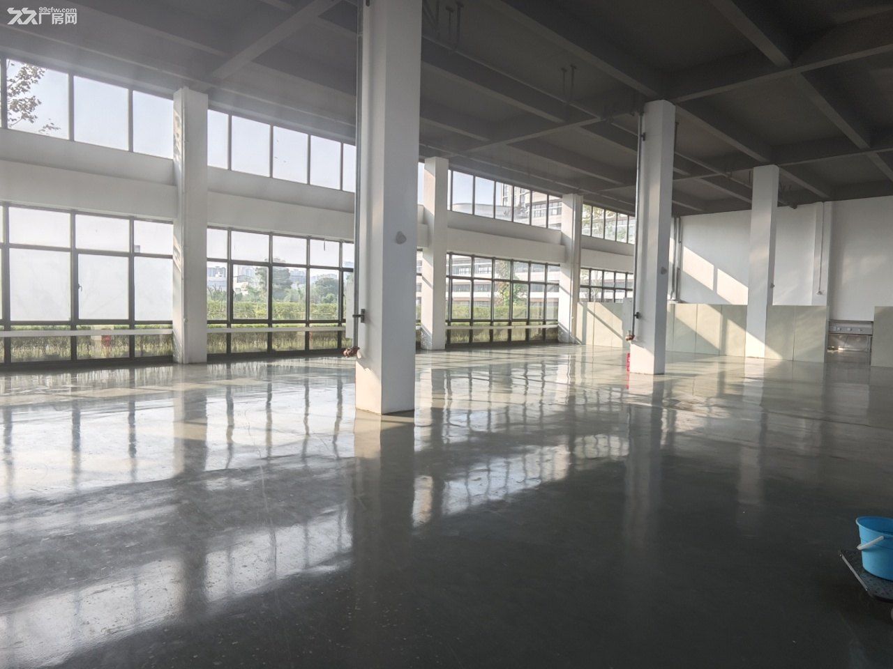 精装修带空调出租，独栋2600平，领包入住，享受政府补贴50%租金 - 2