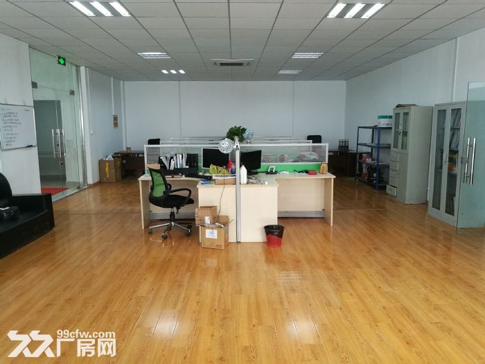 车墩香泾路火车头厂房 - 2