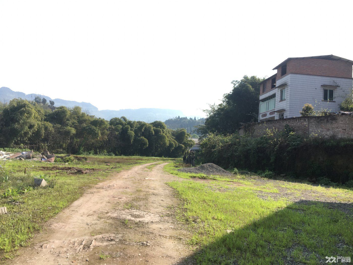 重庆巴南区界石镇武新村有厂房及空地出租 - 2