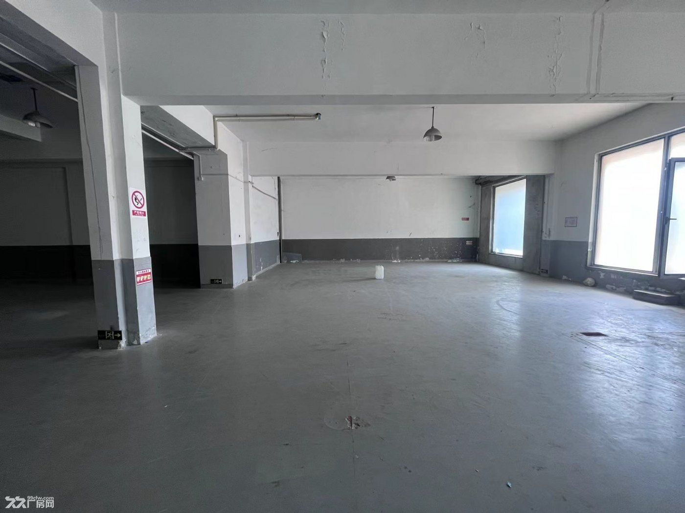 金都路虹梅南路一楼500平厂房出租，展示展厅，汽车改装美容， - 3