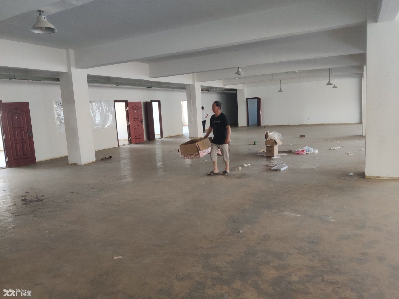 黄陂750平电商办公仓库高4米地坪漆无尘处理配套齐全，整租，进出9米车 - 3